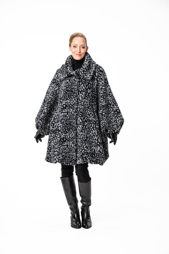 Panda Karu -villakangastakki