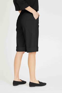 Phoebe Turn-Up Loose Shorts