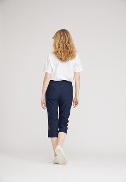 Taylor Regular Capri trousers, navy