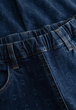 Doona Loose Crop denim trousers, blue sashiko