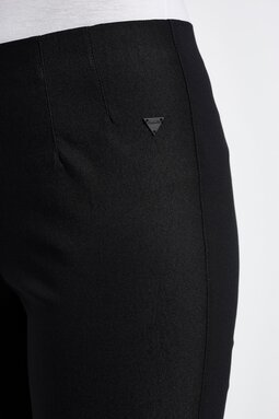 Betty Regular ML -trousers, black
