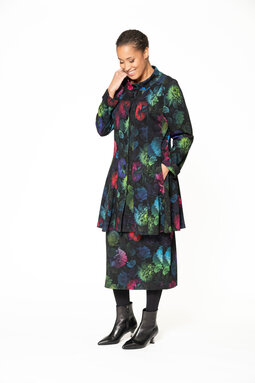 Vivien Nellik jacket