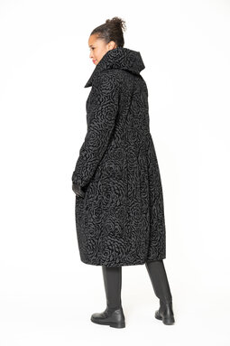 Marietta Roses winter coat, thermo padding