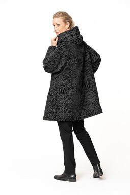 Marta Kaarna coat with thermo wadding