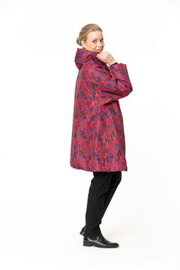 Marta Magenta -coat with thermo padding