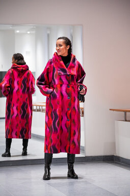 Eleonora Long Aurora -villakangastakki