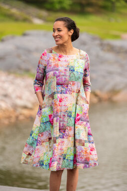 Fiorina Niramaru dress