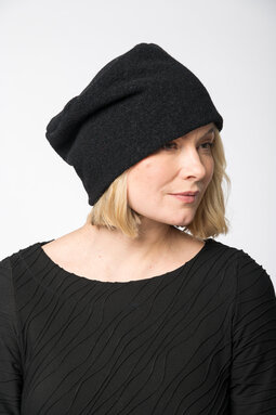 Hat Vibo wool hat