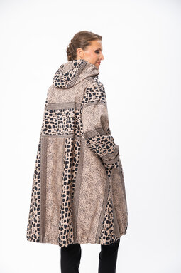 Carina Sora coat, sand