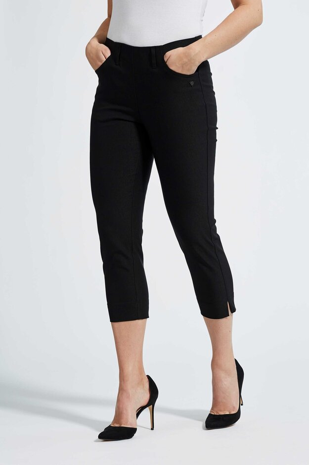 Caroline Regular Capri -housut, musta