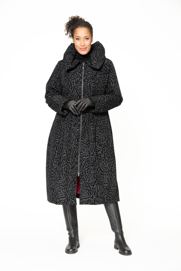 Marietta Roses quilted coat
