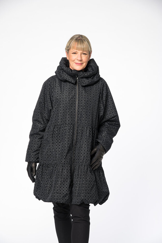 Juliette Ebano quilted coat