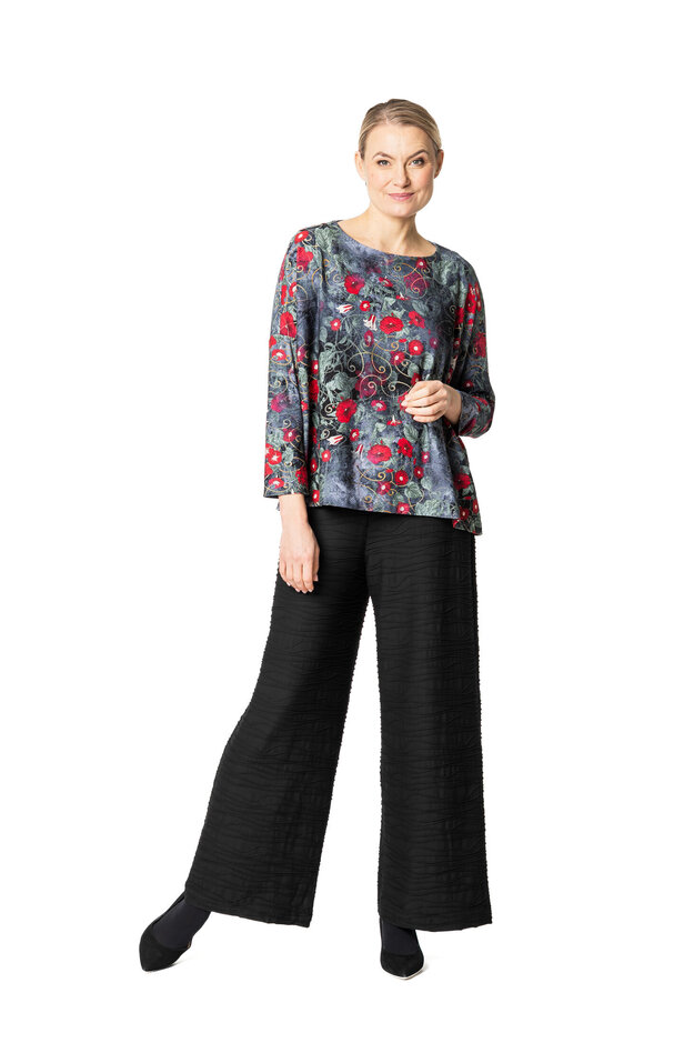 Sara Clematis blouse